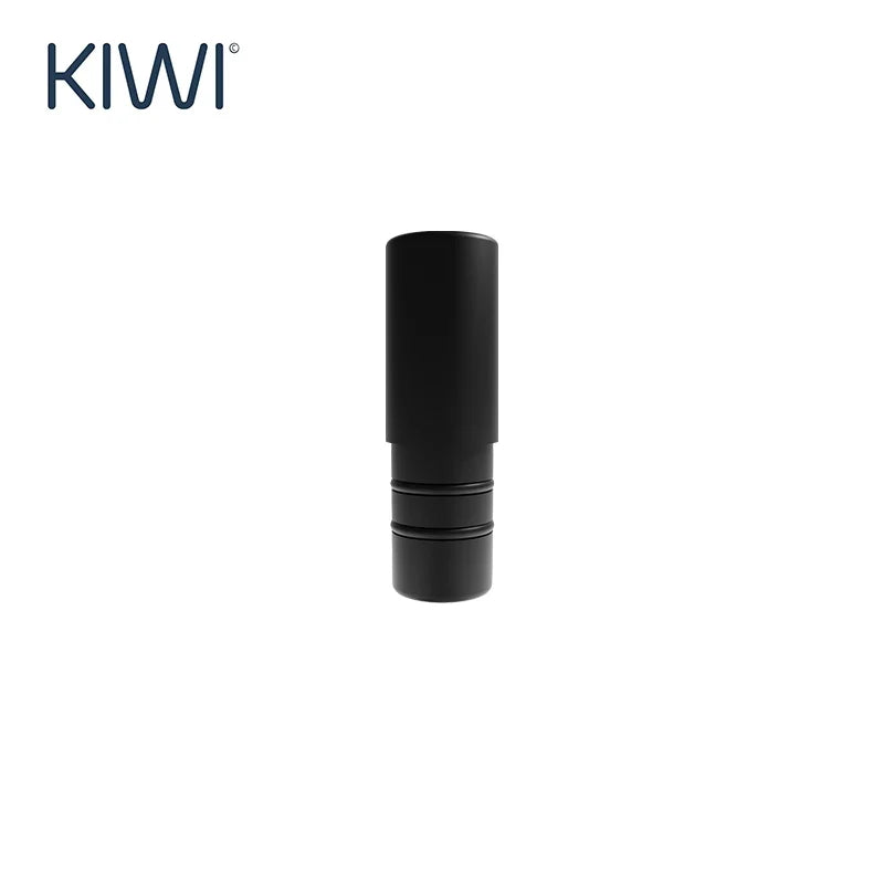 Le drip-tip 510 Polycarbonate Kiwi Vapor est un embout bucal de couleur noir qui s'utilise avec le pod Kiwi Pen